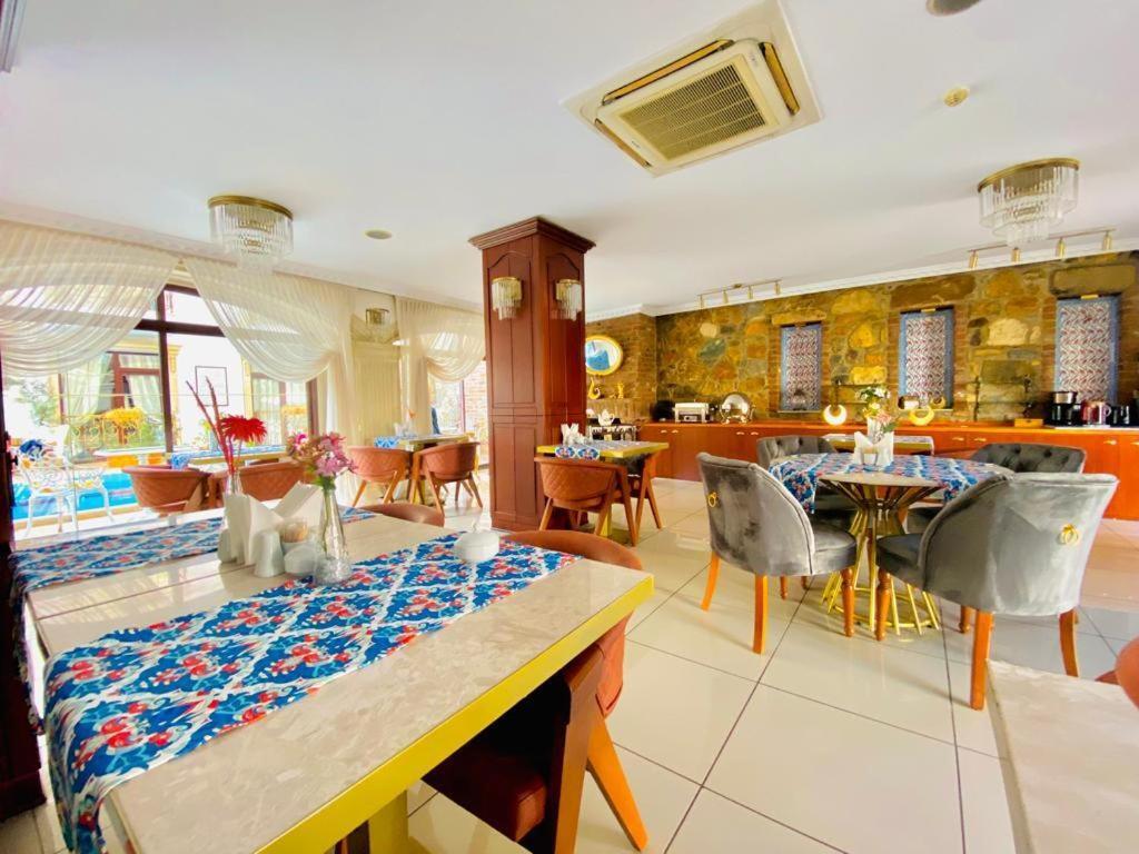 סלצ'וק Saint John Hotel מראה חיצוני תמונה