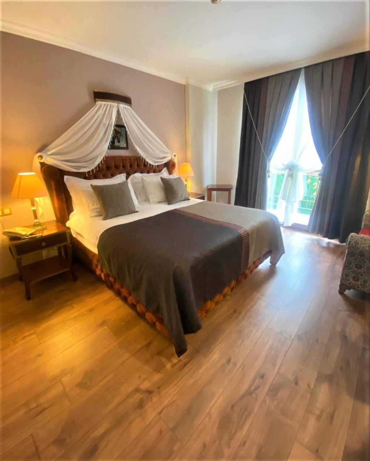 סלצ'וק Saint John Hotel מראה חיצוני תמונה