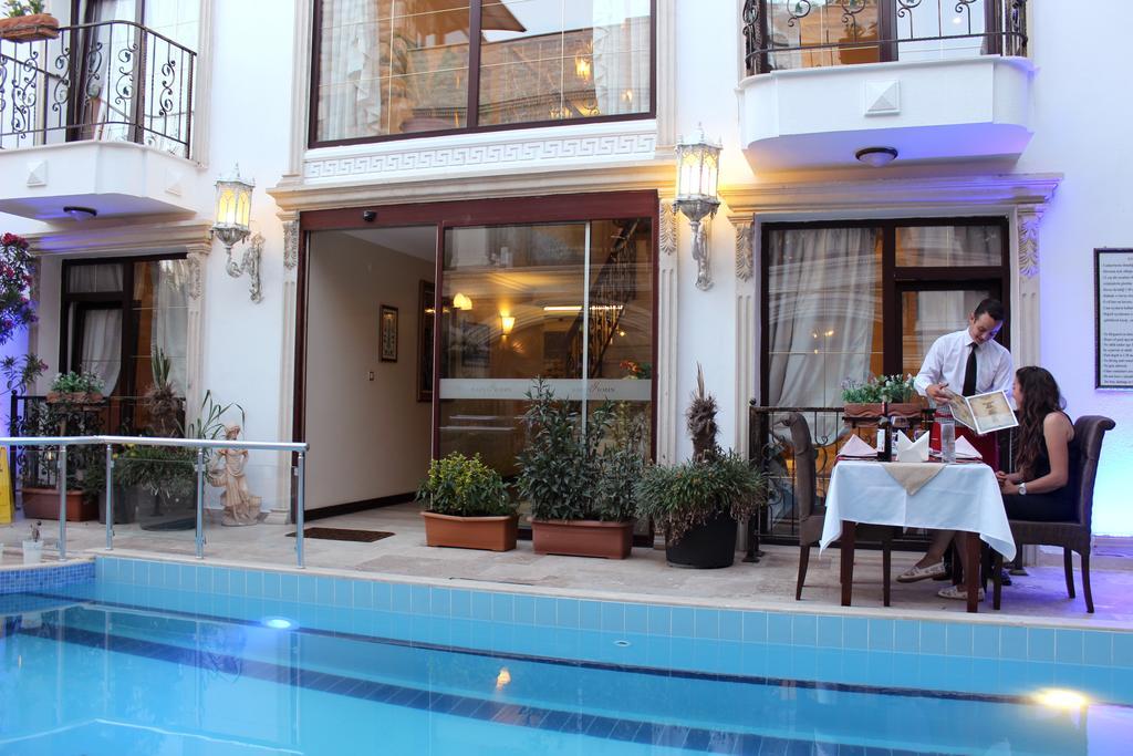 סלצ'וק Saint John Hotel מראה חיצוני תמונה