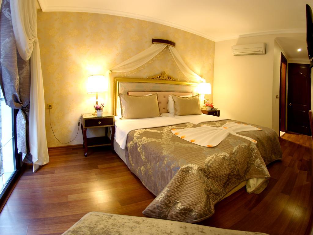 סלצ'וק Saint John Hotel מראה חיצוני תמונה